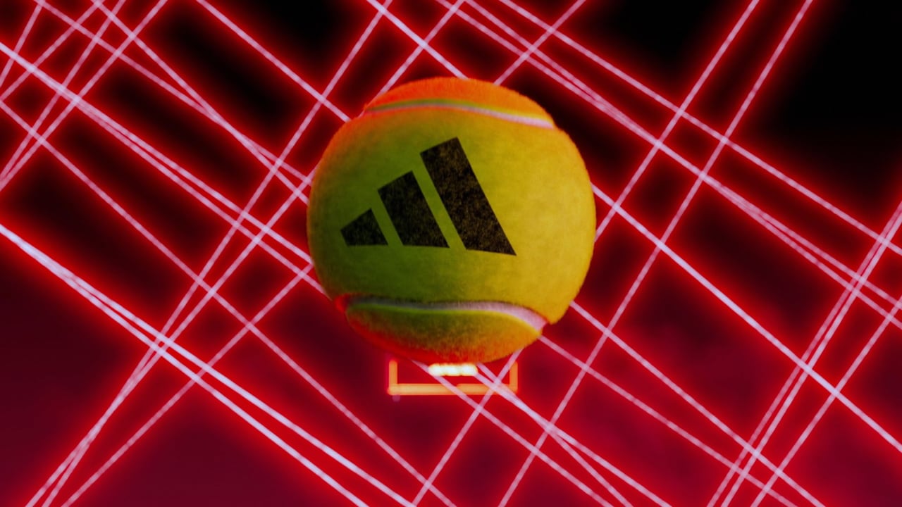 Adidas Arrow Hit