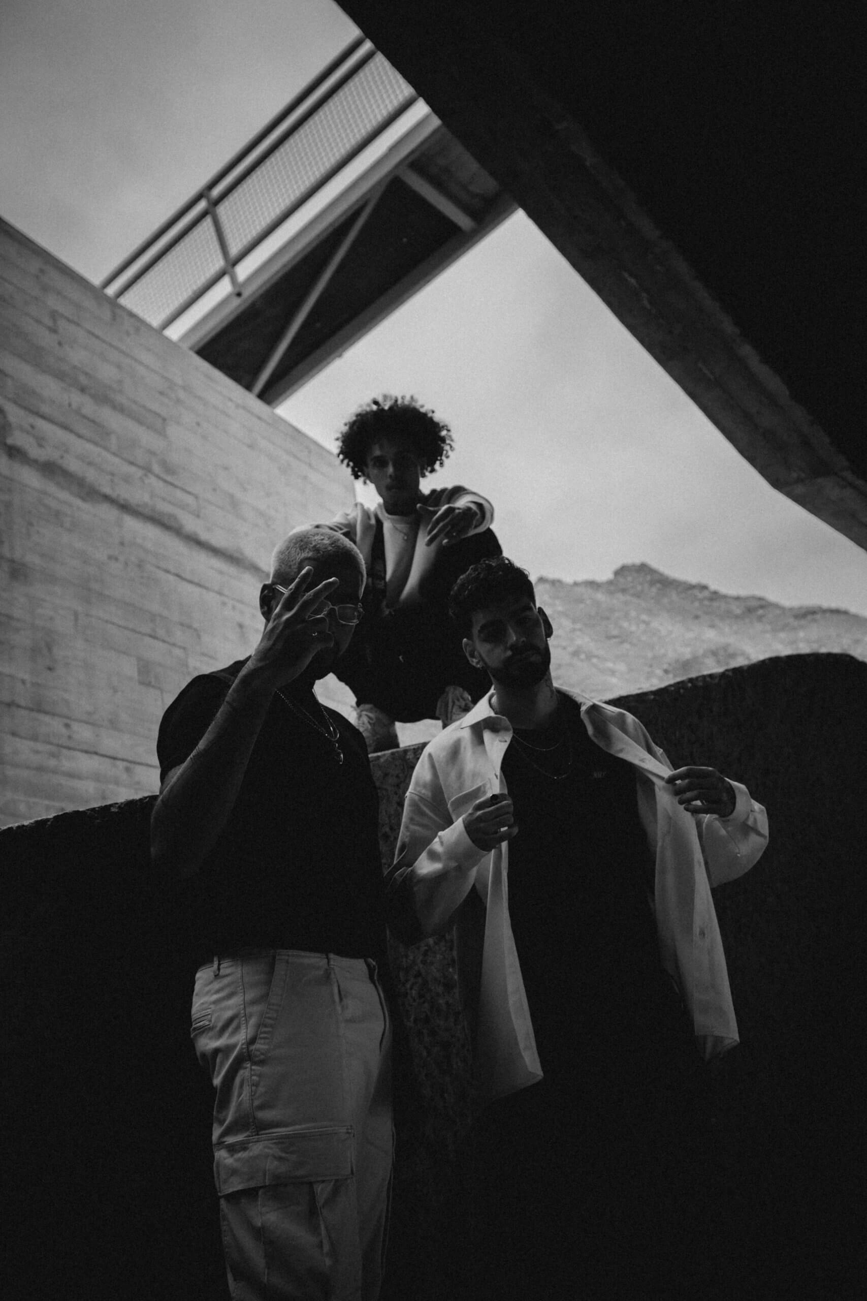 No le Bajes — BTS 02
